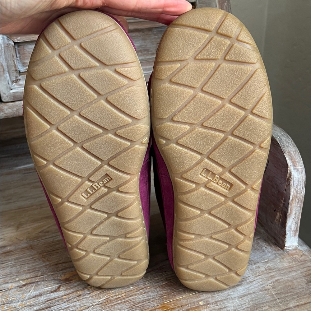 🤍  L.L. Bean Wicked Good Boot Moc Slippers Size 8 Bramble Berry Suede Shearling - Picture 11 of 11
